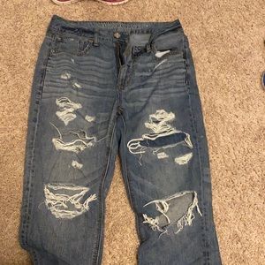 American eagle hi rise tomgirl size 8